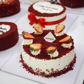 Red velvet cake 